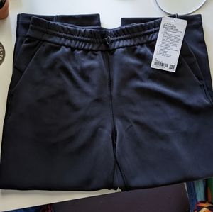 NWT Lululemon Softstreme High-Rise Straight Leg Crop